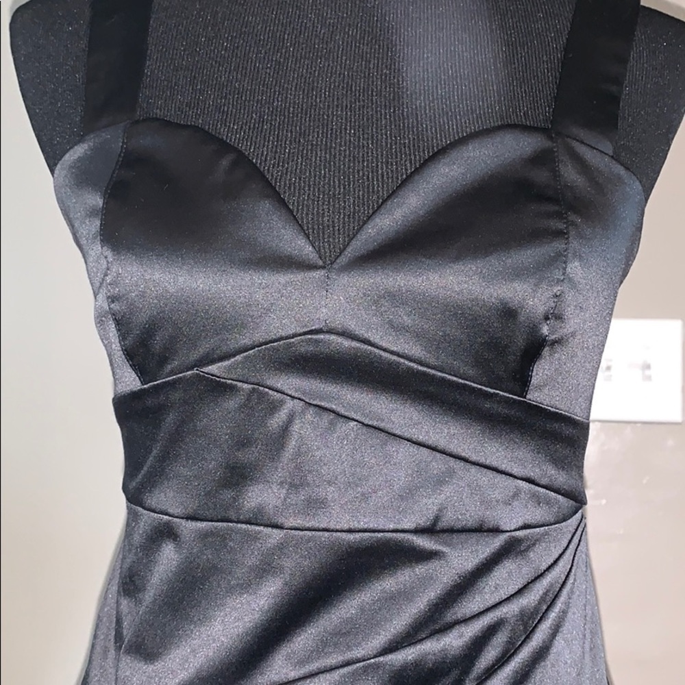 H&M black fitted cocktail dress - Picture 3 of 5